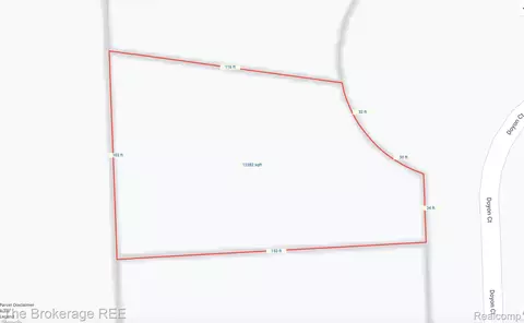 16 Doyon Court, Waterford, MI 48327