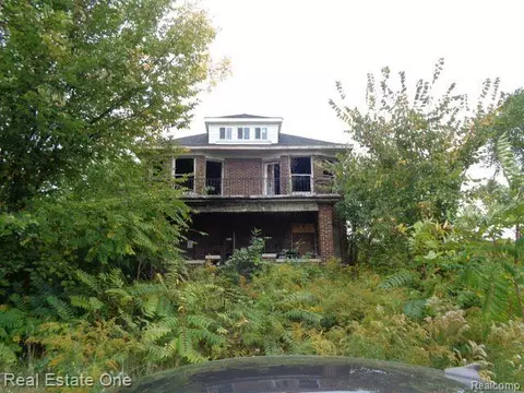 1941 Seward St, Detroit, MI 48206