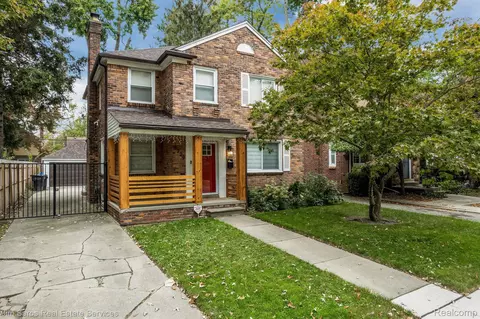 5229 Bishop St, Detroit, MI 48224