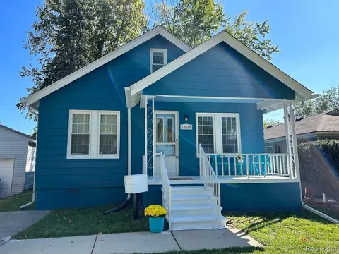 18610 Centralia, Redford, MI 48240