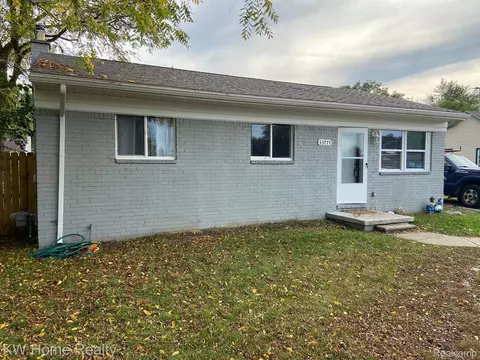 33777 Cherry Hill Rd, Westland, MI 48186