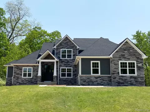 1 Brighton Rd, Genoa, MI 48116