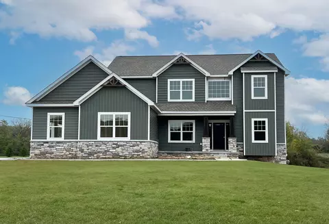 2 Brighton Rd, Genoa, MI 48116