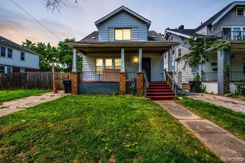 6431 Grandville Ave, Detroit, MI 48228