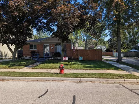 302 N Gainsborough Ave, Royal Oak, MI 48067
