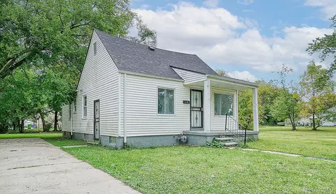 3551 Henry St, Inkster, MI 48141