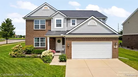7558 Abigail Dr, Ypsilanti, MI 48198