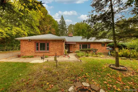 1706 Leforge Rd, Ypsilanti, MI 48198
