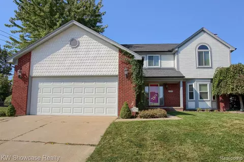 39159 Muffatt St, Harrison Township, MI 48045