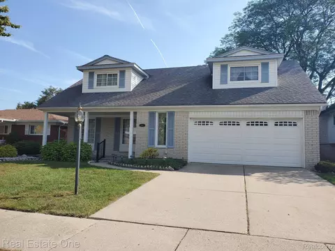 1511 Edsel St, Trenton, MI 48183