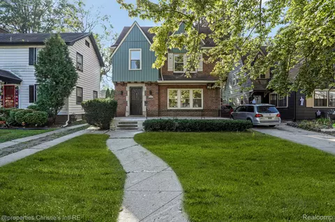 4245 Glendale St, Detroit, MI 48238