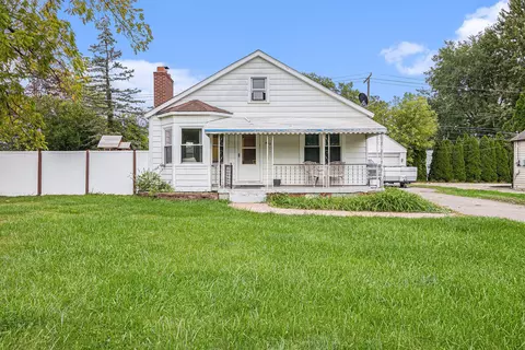 4011 Hannan Rd, Wayne, MI 48184