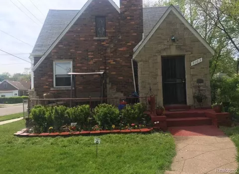 9103 Manor St, Detroit, MI 48204