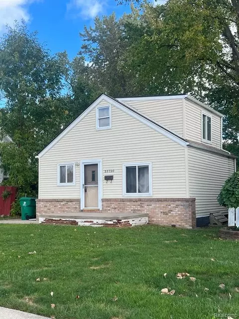 23720 Melrose, Eastpointe, MI 48021