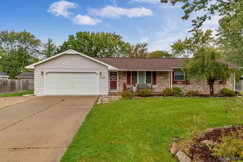 6064 W Court St, Flint, MI 48532