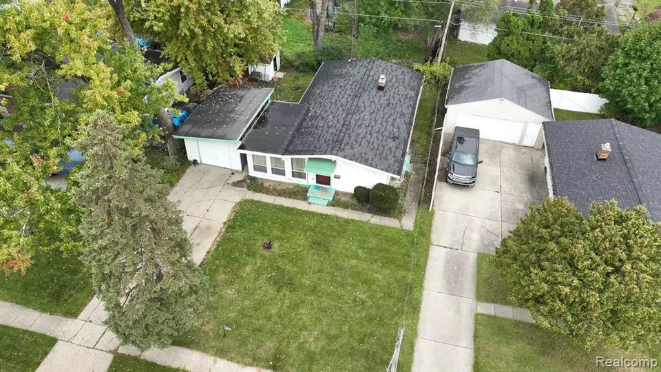 3623 Pingree Ave, Flint, MI 48503 9 Photos Movoto