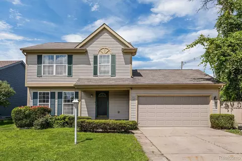 34010 Joan Ct, Romulus, MI 48174