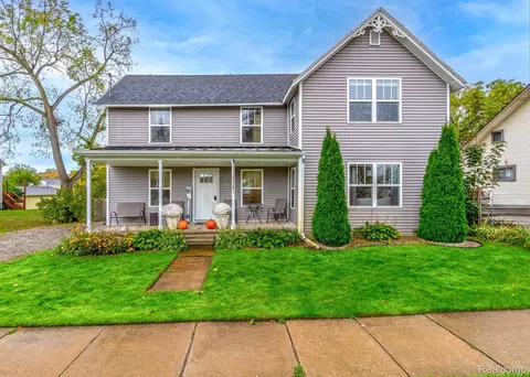 10174 Hegel Rd, Goodrich, MI 48438