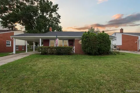 29711 Lamar Ln, Livonia, MI 48152