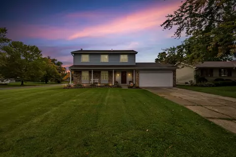 1379 Norfolk Ave, Grand Blanc, MI 48439