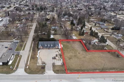37307 Mound Rd, Sterling Heights, MI 48310