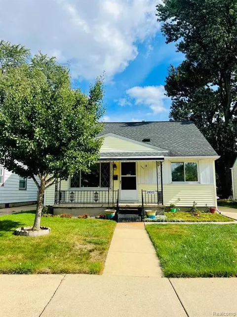 24512 Laetham Ave, Eastpointe, MI 48021