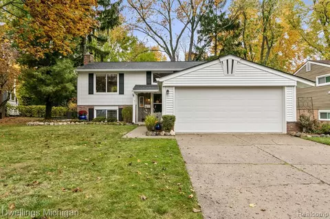 511 Reed St, Northville, MI 48167