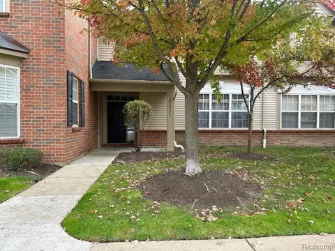 47635 Ormskirk Dr, Canton, MI 48188