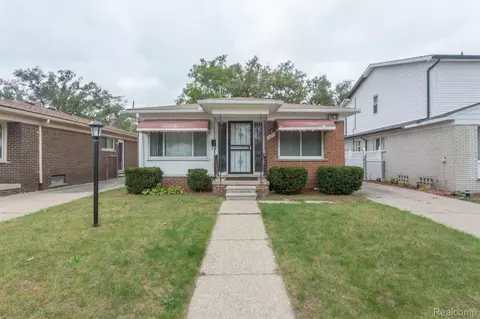 19975 Birwood St, Detroit, MI 48221