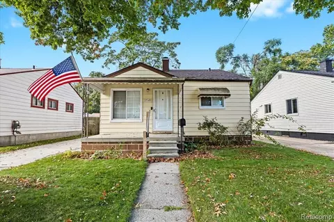 27345 Osmun St, Madison Heights, MI 48071