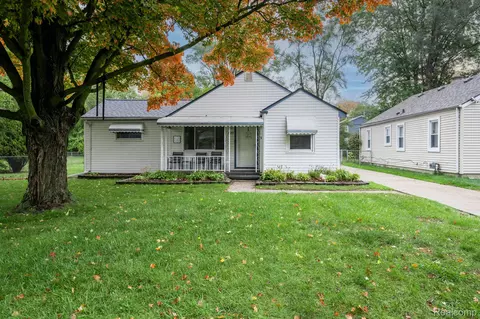 21042 Saint Francis St, Farmington Hills, MI 48336