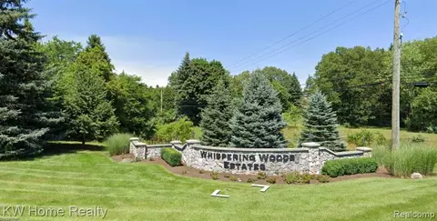 37264 Timberview Ln, Farmington Hills, MI 48331