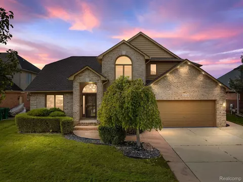 52129 Monaco Dr, Macomb, MI 48042
