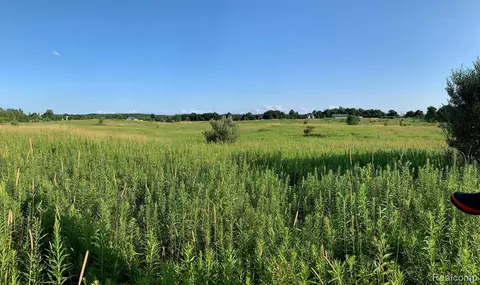 0 Brocker Rd, Oxford, MI 48371