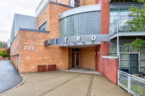 322 E Harrison Ave #28, Royal Oak, MI 48067