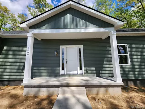 8866 Gregory Rdg, Unadilla, MI 48137