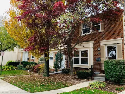 5058 Buckingham 449 45 #449, Troy, MI 48098