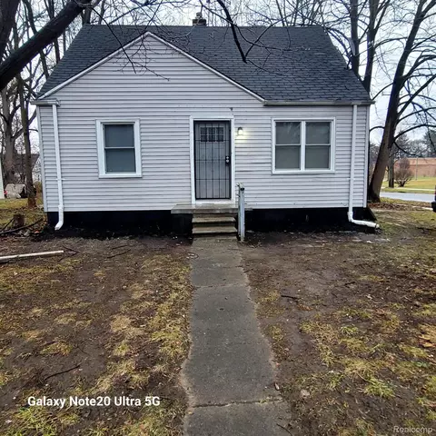 16700 Rockdale St, Detroit, MI 48219