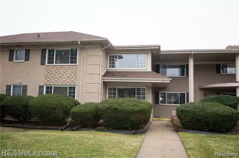 2375 Walton Blvd #3, Rochester Hills, MI 48309