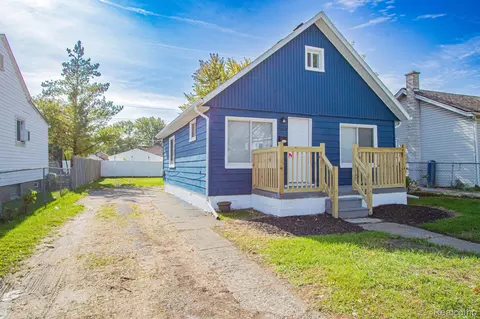 7204 Packard Ave, Warren, MI 48091