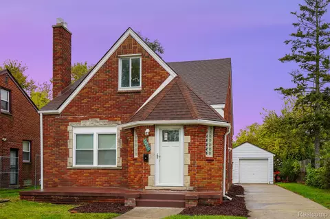 18219 Murray Hill St, Detroit, MI 48235