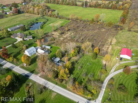 8894 Arnold Rd, Ira, MI 48023