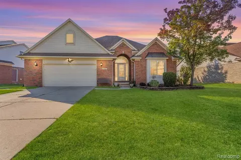 9110 Celestine Dr, Belleville, MI 48111