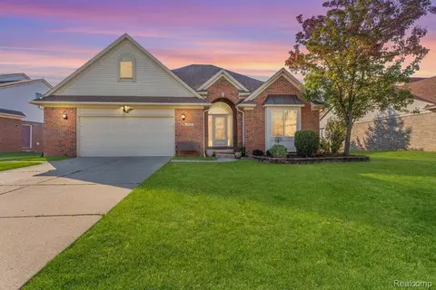 9110 Celestine Dr, Van Buren, MI 48111