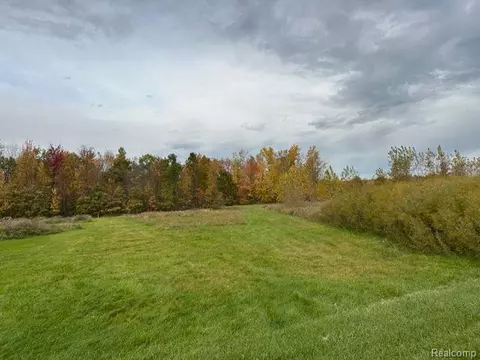 V/l Lakefield, Merrill, MI 48637