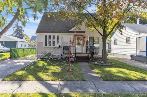 1450 Elza Ave, Hazel Park, MI 48030