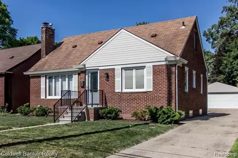 463 Coolidge Rd, Birmingham, MI 48009