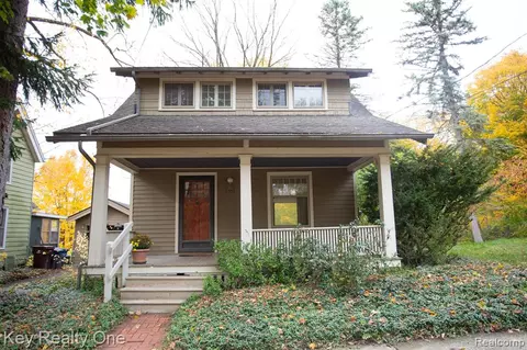 1553 Broadway St, Ann Arbor, MI 48105