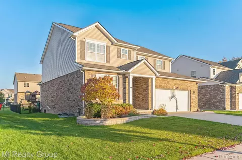 48044 Stapleton Ave, Macomb, MI 48042