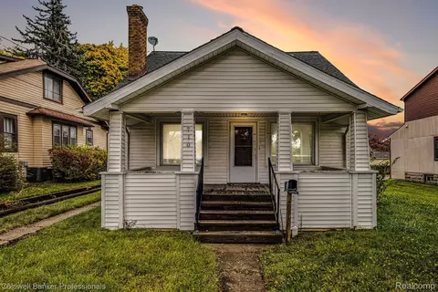 710 N Chevrolet Ave, Flint, MI 48504